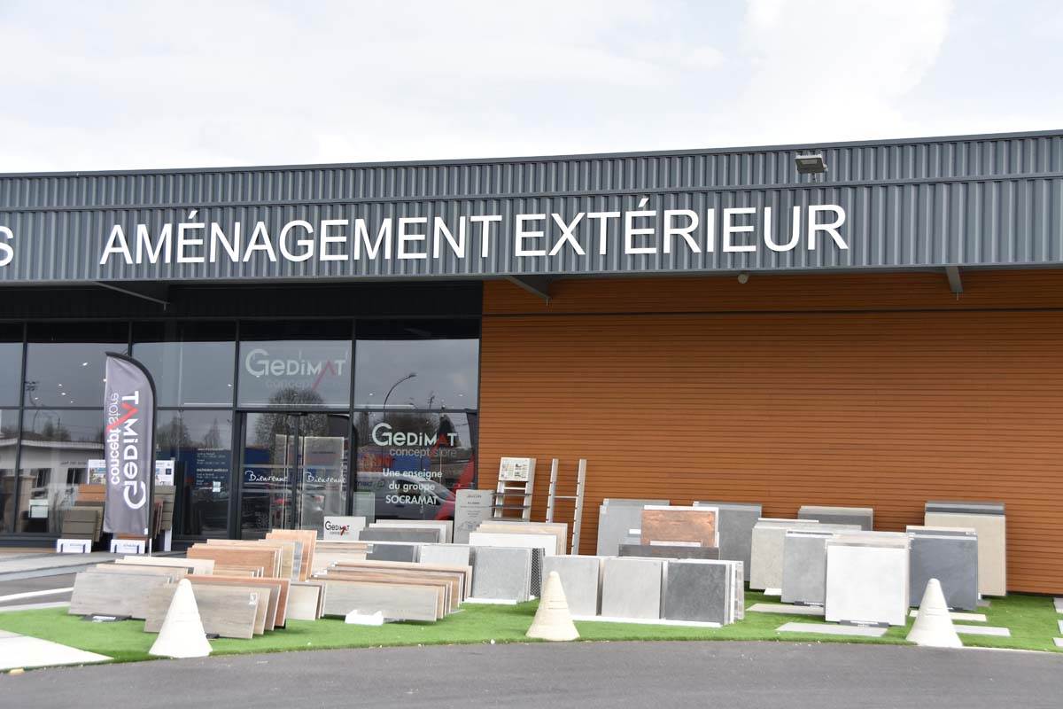 Nouvel espace Aménagement Extérieur à Laval Gedimat Concept Store